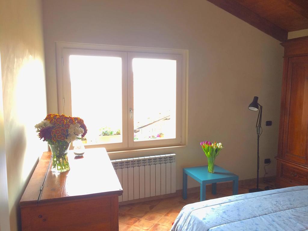 Bed and Breakfast Ganga Нарни Номер фото