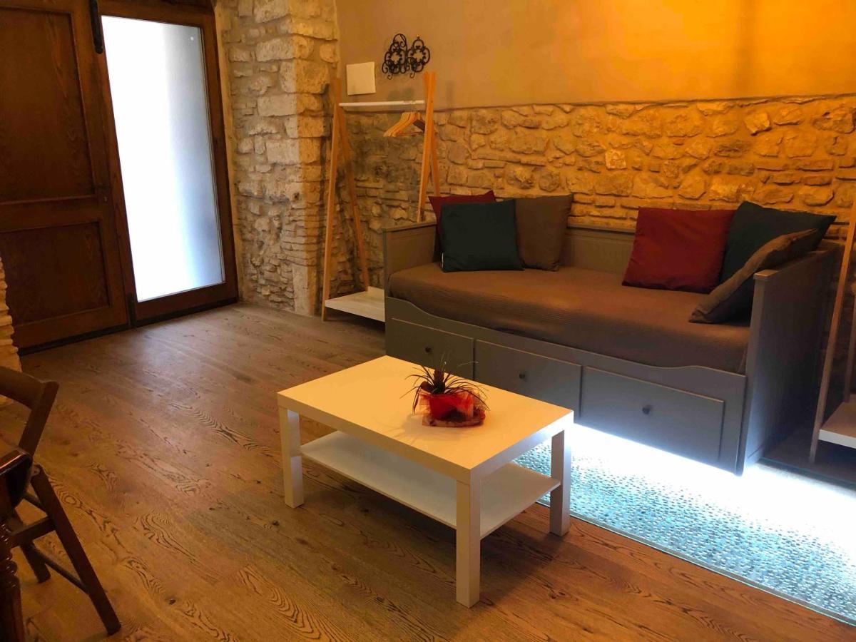 Bed and Breakfast Ganga Нарни Экстерьер фото