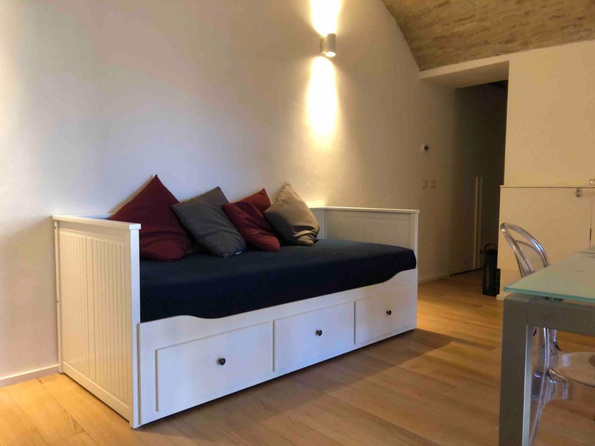 Bed and Breakfast Ganga Нарни Экстерьер фото